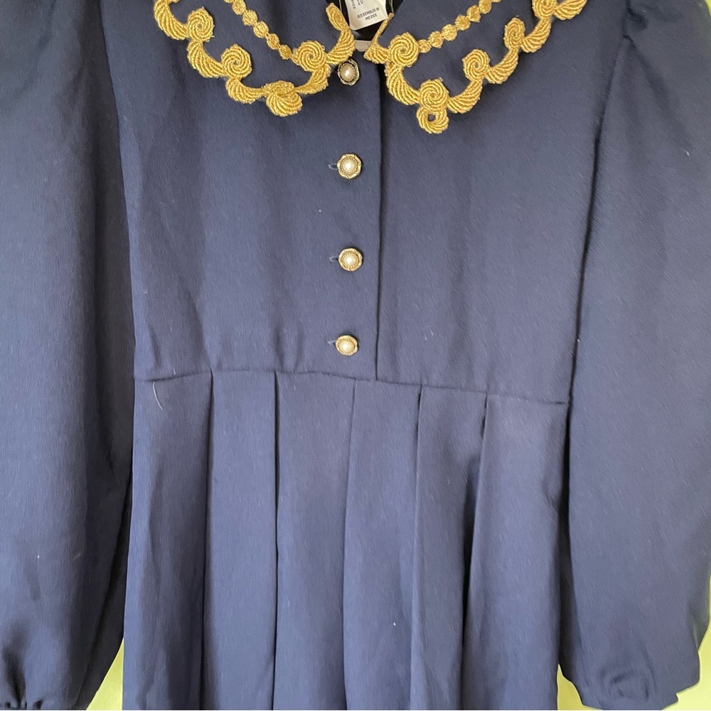VINTAGE BONNIE JEAN NAVY BLUE AND GOLD TRIM SAILOR DRESS SIZE 10 - Picture 4 of 9